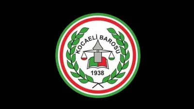 Kocaeli Barosu’nda düzenlenen yemin töreninde Berna Şahintürk Çınar ve Sıtkı