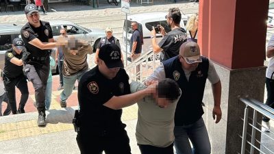 Kocaeli'de FETÖ/PDY'nin güncel yapılanmasına yönelik düzenlenen operasyonda gözaltına alınan 15