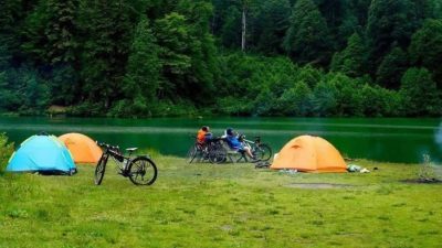 Kocaeli'nin gözde tatil noktası Kandıra’da yaz sezonuyla birlikte çadır ve