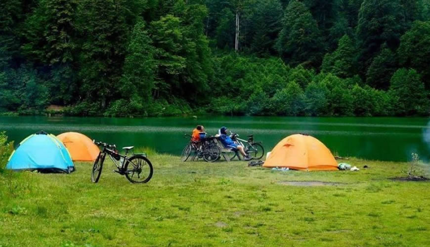 Kocaeli'nin gözde tatil noktası Kandıra’da yaz sezonuyla birlikte çadır ve