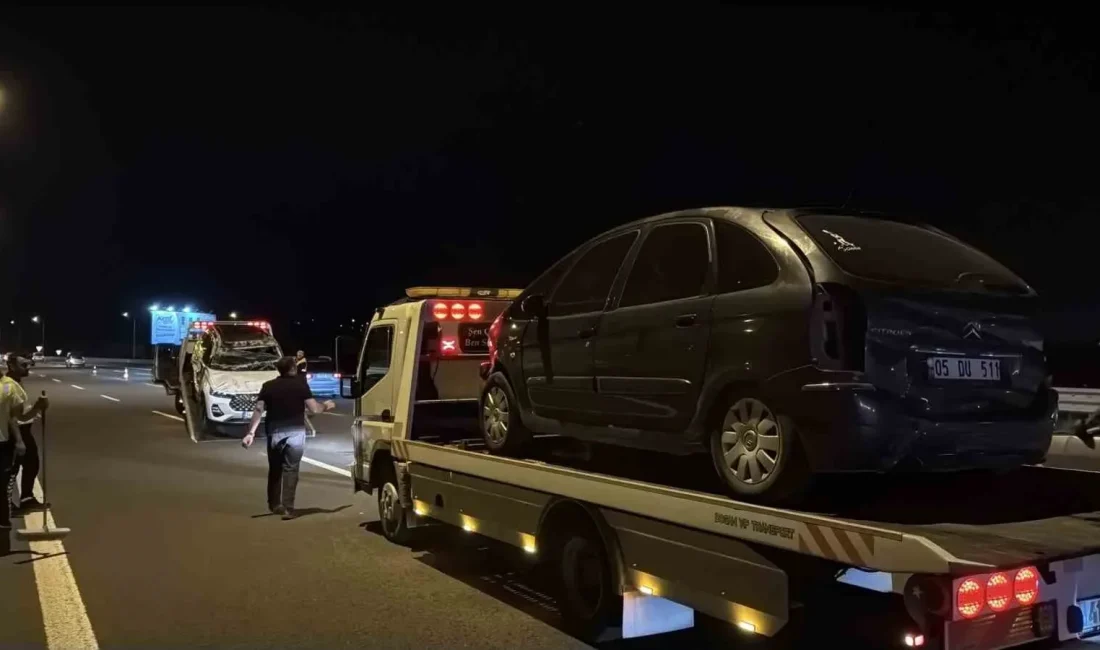 Kuzey Marmara Otoyolu'nun Kocaeli sınırlarında meydana gelen trafik kazasında, takla
