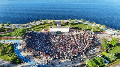 Darıca Belediyesi, A Milli Futbol Takımı’nın kritik karşılaşmasını vatandaşlarla birlikte