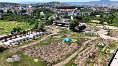 Kocaeli Büyükşehir Belediyesi, Gölcük İhsaniye Mahallesi’nde inşasına devam ettiği spor