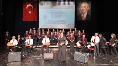 Kocaeli Büyükşehir Belediyesi bünyesindeki Saygınlar Kulübü, 65 yaş üstü vatandaşları