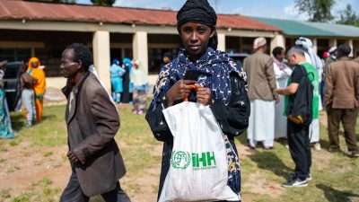 İHH İnsani Yardım Vakfı Kocaeli Şubesi, Kurban Bayramı dolayısıyla Kenya’da