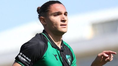 Kocaelispor'da Hrvoje Smolcic'in ayrılığının ardından Emir Ortakaya'nın yeniden takıma döneceği