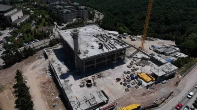 Kocaeli Üniversitesi Umuttepe Yerleşkesi’nde yapımı devam eden 5 bin kişilik