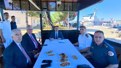 Kocaeli Valisi İlhami Aktaş, Kandıra programı kapsamında Kefken Sahil Güvenlik