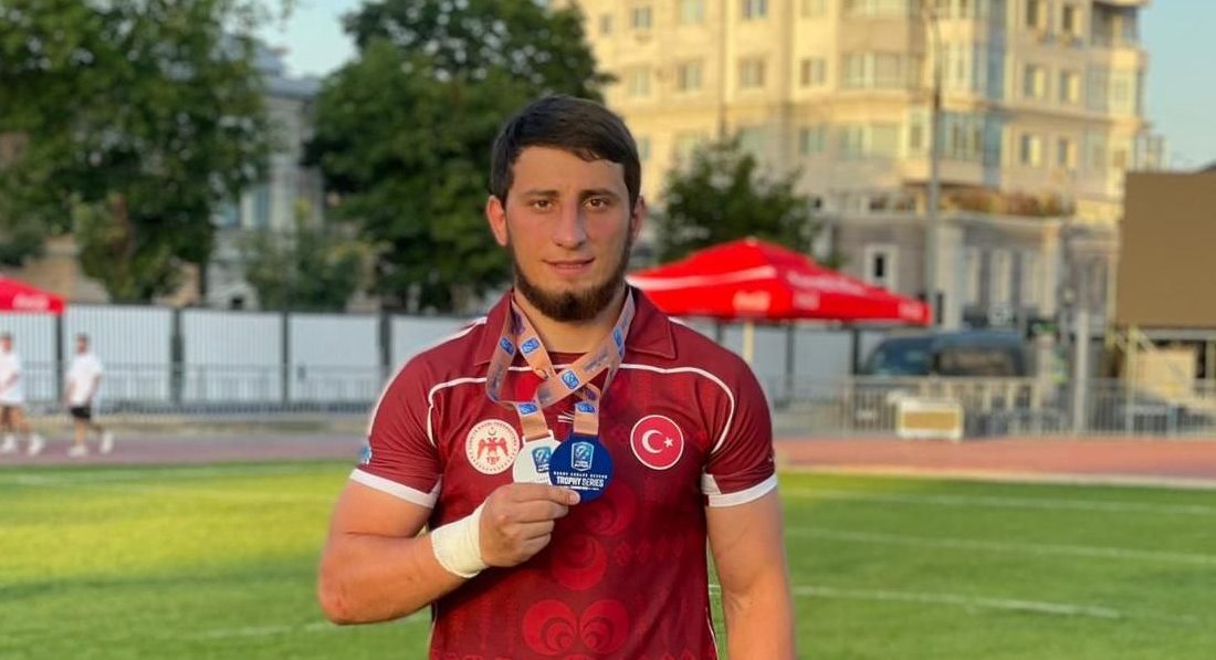 Rugby Europe Trophy Erkekler 7'li Ragbi Şampiyonası'nda Avrupa üçüncüsü olan