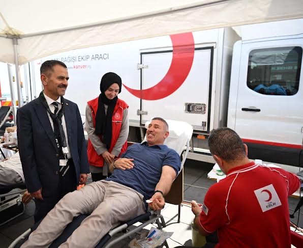 Türk Kızılay Kocaeli Şubesi, Kocaeli Büyükşehir Belediyesi ve Hodri Meydan