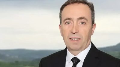Kandıra Beylerbeyi Mahalle Muhtarı Ergin Yıldız’ın annesi Zülfiye Yıldız, bir