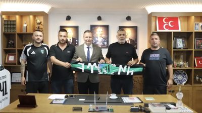 Hodri Meydan Taraftarlar Derneği Başkanı Enver Güler ve beraberindeki heyet,