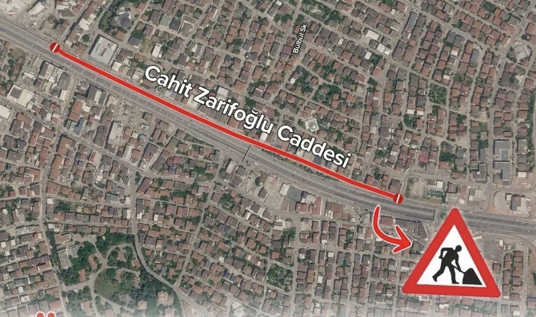 Kocaeli Büyükşehir Belediyesi, Körfez ilçesindeki Cahit Zarifoğlu Caddesi’nde altyapı çalışması