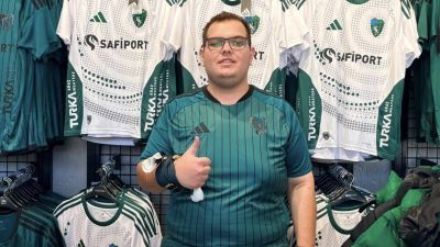 Kocaelispor’un yeni sezon formaları satışa çıktı. İlk formayı satın alan