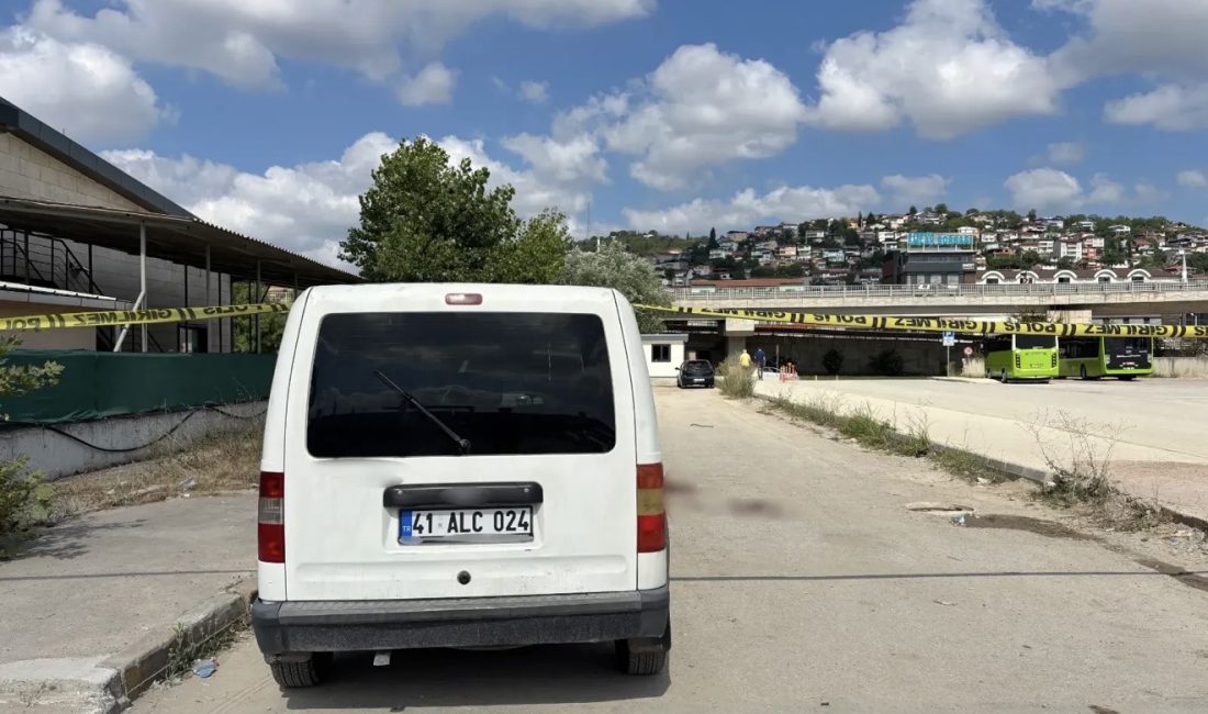 Kocaeli’nin İzmit ilçesinde ayrılık sürecindeki çift nedeniyle bir araya gelen