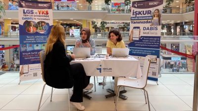 Gebze Center AVM, üniversite tercih döneminde gençlere destek olmak amacıyla