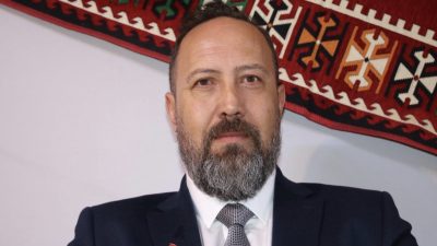 Zafer Partisi İzmit İlçe Başkanı Onur Tırpanlar, görevinden ve parti