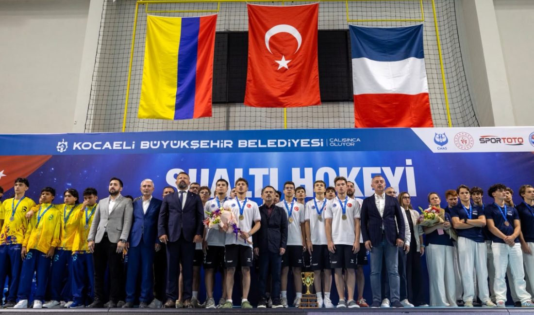 Kocaeli Büyükşehir Belediyesi’nin ev sahipliğinde düzenlenen Sualtı Hokeyi Dünya Şampiyonası,