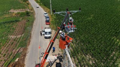 Kocaeli'de elektrik kesintilerini en aza indirmek için SEDAŞ düğmeye bastı.