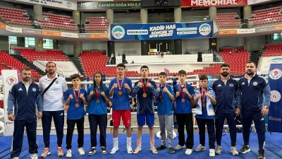 Kocaeli Büyükşehir Belediye Kağıtspor sporcuları, son iki haftada katıldıkları ulusal