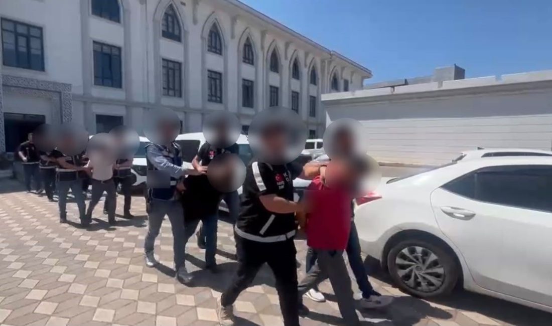 Kocaeli'nin Gebze ilçesinde 17 yaşındaki Beratcan Başboğa'nın yaşamını yitirdiği silahlı