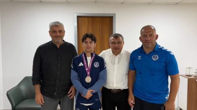 U20 Avrupa Güreş Şampiyonası’nda gümüş madalya kazanan Kağıtsporlu milli güreşçi