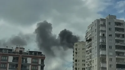 Kocaeli Gebze'de bir sitede çıkan daire yangını paniğe neden oldu.