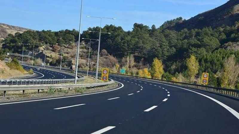 Karayolları 1. Bölge Müdürlüğü, Kandıra-Ağva yolunda 16 Temmuz'da üstyapı yenileme
