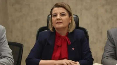 İzmit Belediyesi'ne yönelik yürütülen soruşturma kapsamında gözaltına alınan İzmit Belediye
