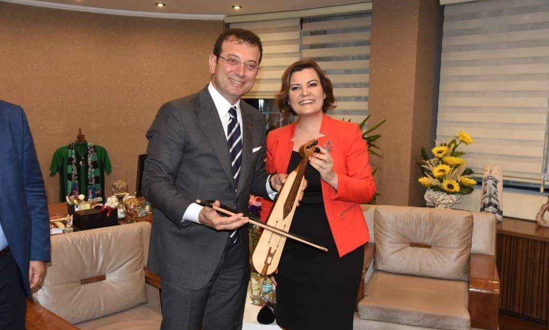 İstanbul Cumhuriyet Başsavcılığı'nın yürüttüğü soruşturma kapsamında tutuklanan İzmit Belediye Başkanı