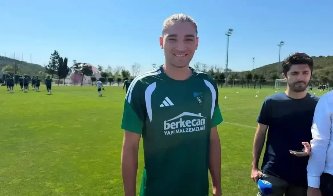 Kocaelispor'un yeni transferlerinden Emir Ortakaya, Riva Kampı'nda yaptığı açıklamada yeşil-siyahlı