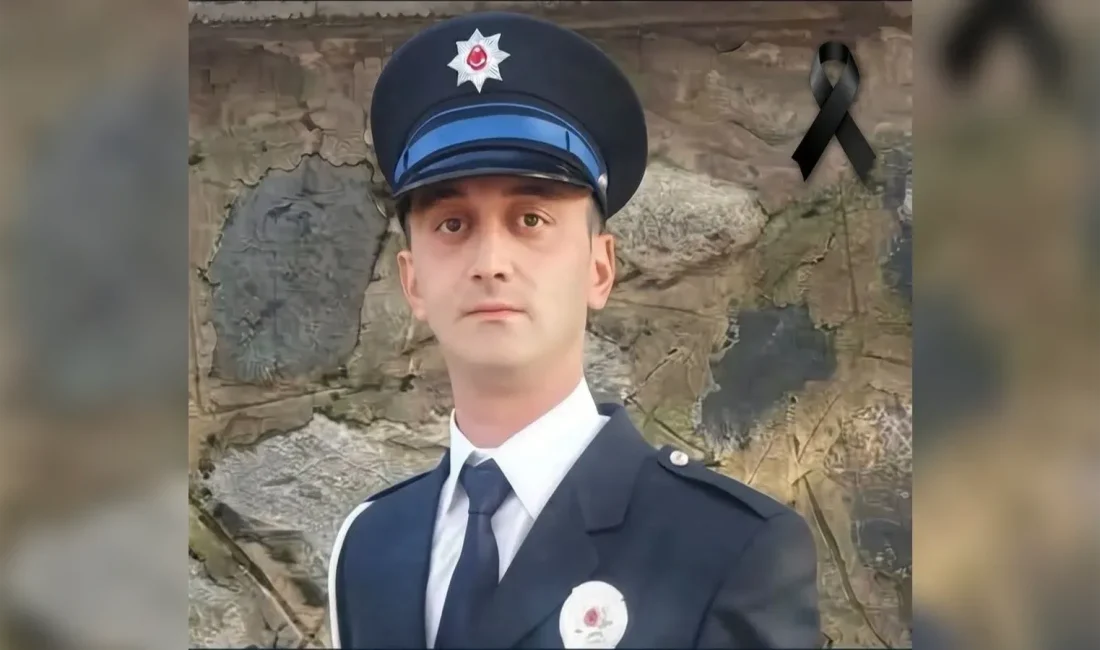İstanbul Kartal İlçe Emniyet Müdürlüğü'nde görev yapan 26 yaşındaki polis