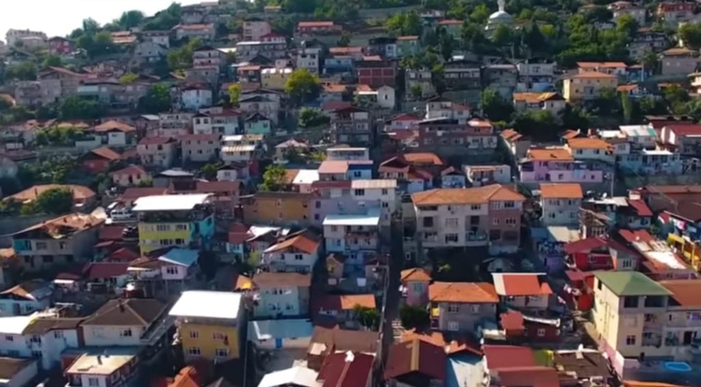  İzmit Belediyesi, Serdar Mahallesi'nde hayata geçirmeyi planladığı kentsel dönüşüm
