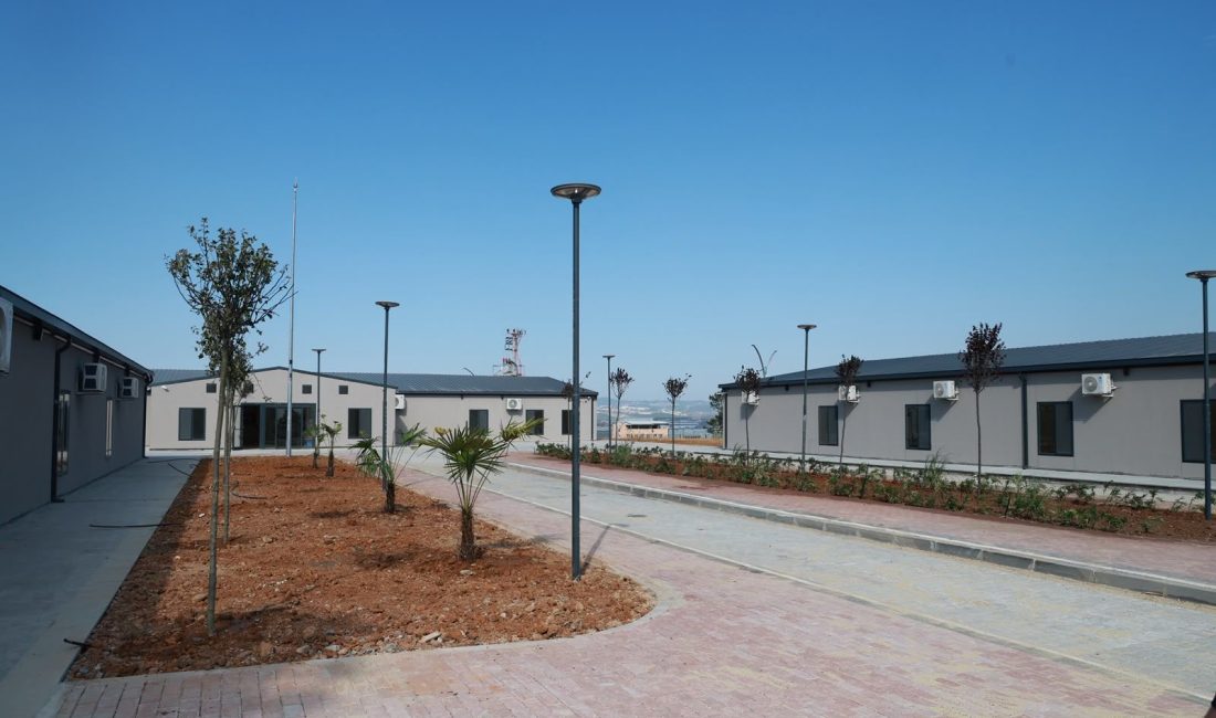 Gebze Belediyesi tarafından yapımı tamamlanan Geçici Kaymakamlık Hizmet Binası, kısa