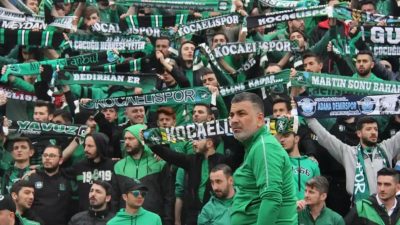 Kocaelispor’un taraftar grubu Hodri Meydan, yeni sezon öncesi takıma moral
