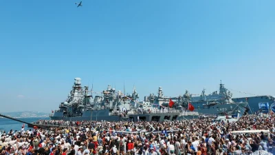 Gölcük Tersanesi Komutanlığı’nda düzenlenen TEKNOFEST Mavi Vatan’ın üçüncü gününde binlerce