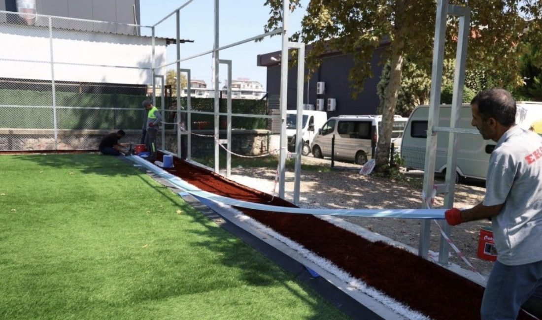 Kocaeli’nin Kartepe ilçesinde Emekevler ve Uzunçiftlik mahallelerinde yapımı süren iki