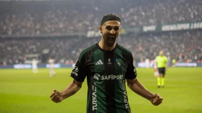 Kocaelispor ile yollarını ayıran tecrübeli golcü Serdar Dursun’un, Antalyaspor ile