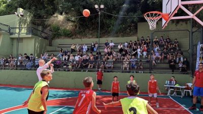 Gölcük Belediyesi’nin geleneksel Sokak Basketbolu Turnuvası, Değirmendere Sahili’nde 102 takım