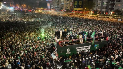 Kocaelispor, 7 Ağustos Cuma günü İzmit Milli İrade Meydanı’nda taraftarıyla