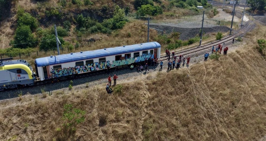 Kocaeli’de düzenlenen hızlı tren kazası tatbikatında 3 ilden gelen 159