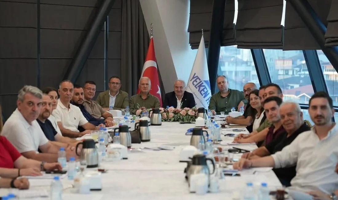 Yeni Parti’nin kurulmasının ardından Kocaeli Büyükşehir Belediye Meclisi’nde CHP’den seçilen