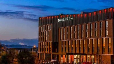 Kartepe’de 2022 yılında Dedeman markasıyla hizmete başlayan otelin adı değişti.