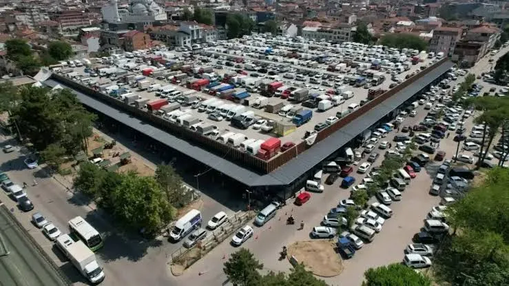 Doğu Kışla Kapalı Pazar Alanı Otoparkı’nın yeni ücret tarifesi belli