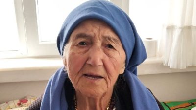 Derince Yavuz Sultan Mahallesi Tepecik Maliyeciler Sitesi sakinlerinden Aysel Aydos