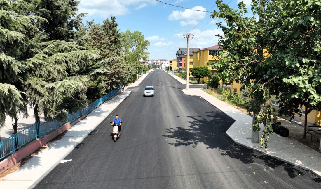 Kocaeli Büyükşehir Belediyesi, Gölcük Çiftlik Mahallesi’ndeki Koca Yusuf Caddesi’nde altyapı