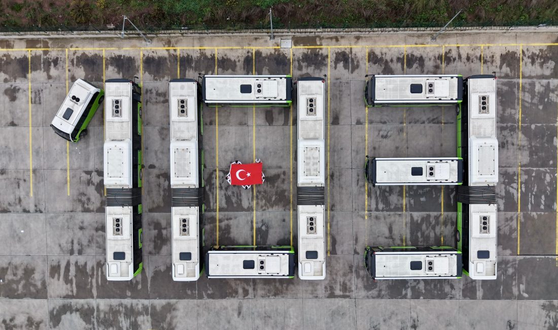 Kocaeli Büyükşehir Belediyesi iştiraklerinden UlaşımPark, Cumhuriyet’in 103. yıl dönümünü özel