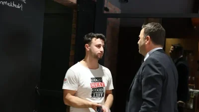 Başiskele'de kuvvetli yağışların sebep olduğu su taşkınlarının ardından iş yerleri